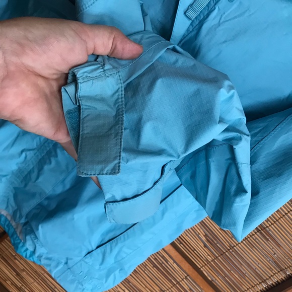 L.L. Bean rain jacket raincoat - Picture 6 of 7